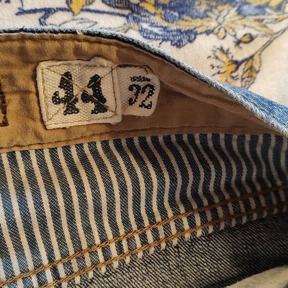 Plugg Blue Jeans for men 44x32 EUC - Picture 3 of 5